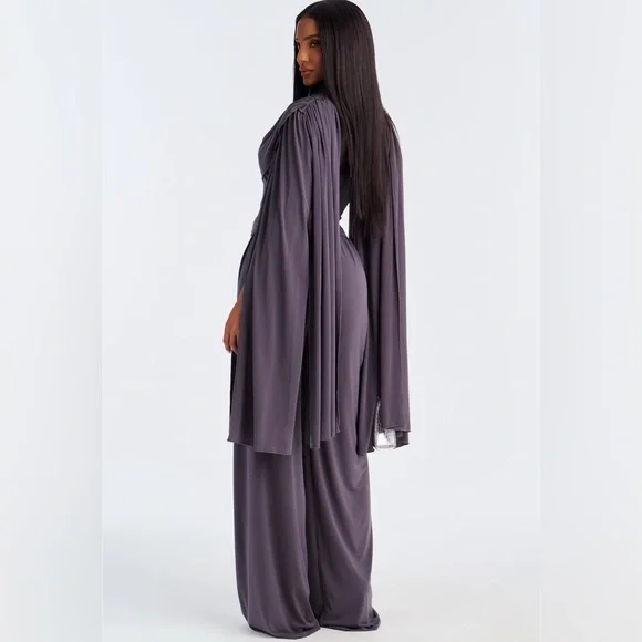 Draped pant set - Picture 2 of 3